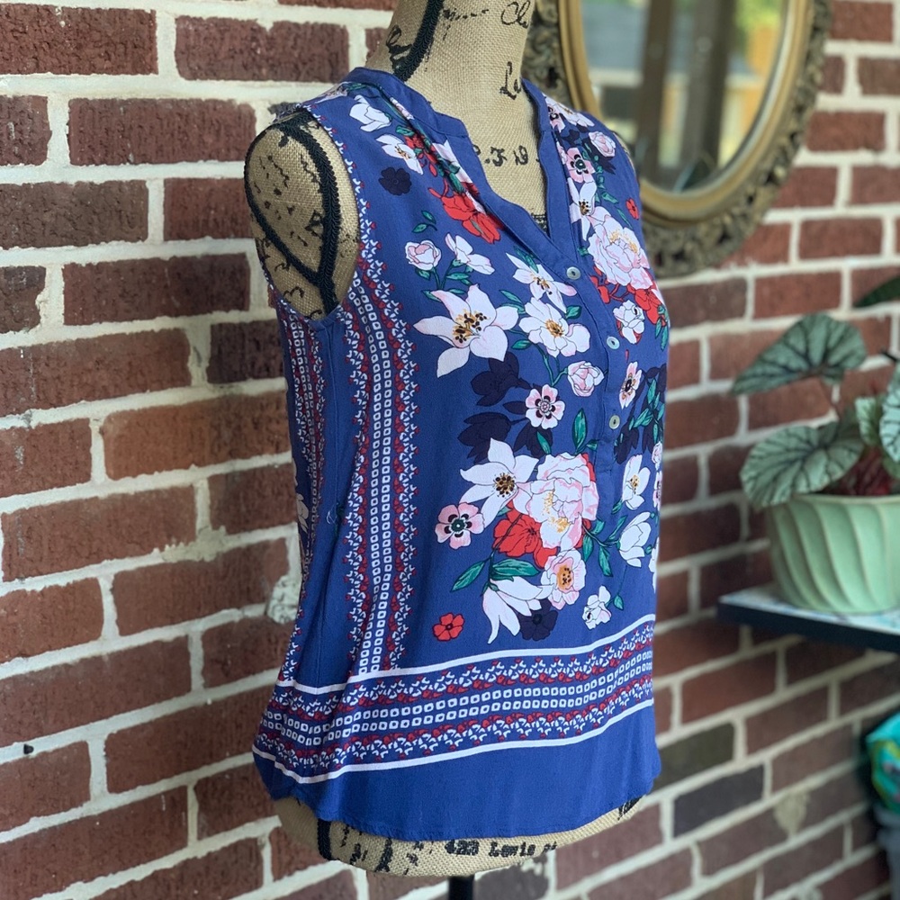 sleeveless blue floral blouse, Market & Spruce